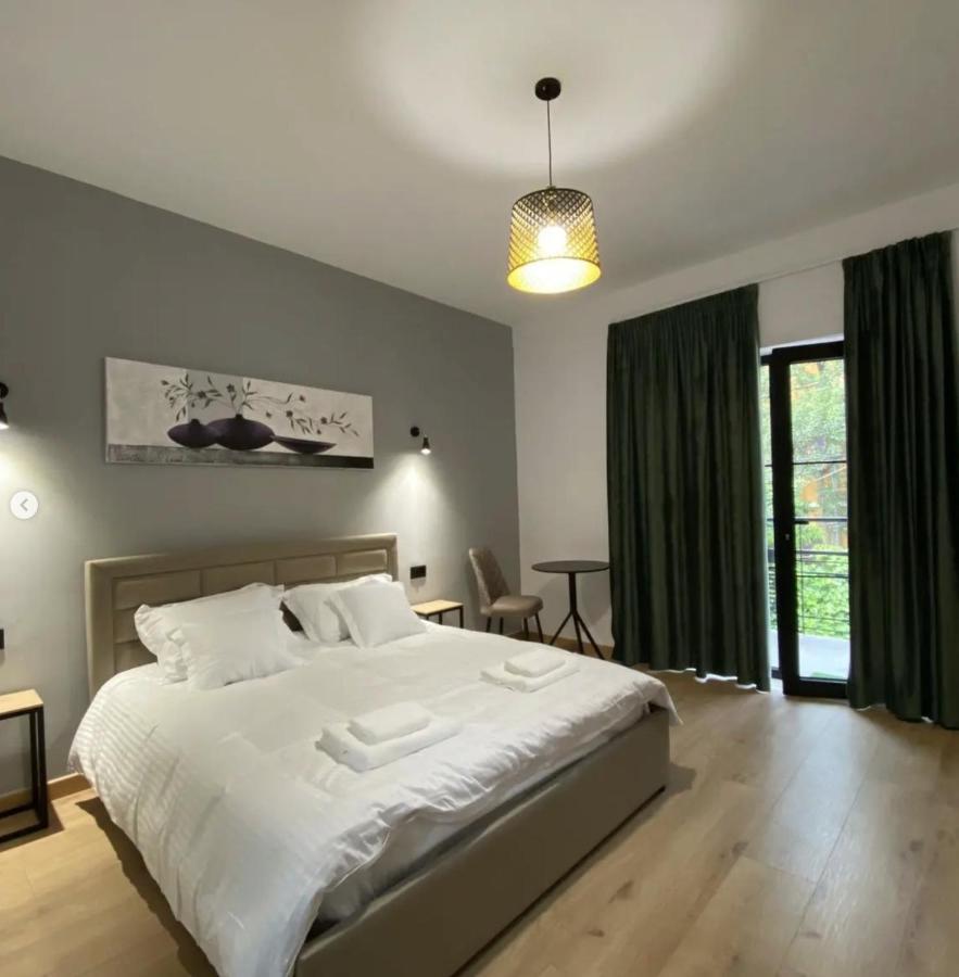 Hotell Jasmine Tiranë